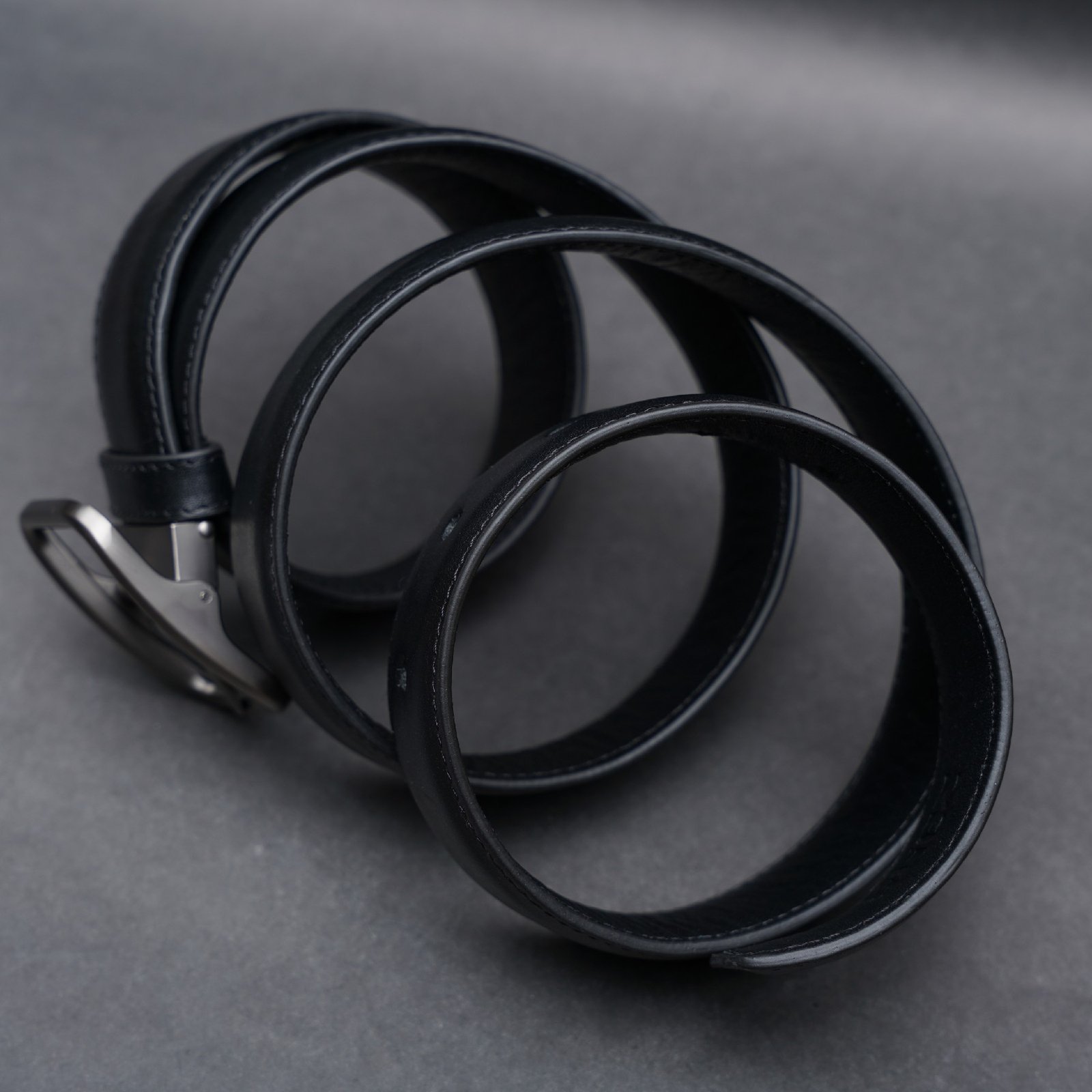 Zays Handcrafted Genuine Leather Belt for Men – Premium Quality, Adjustable, Stylish & Durable (ZMB124-Black) - Image 3