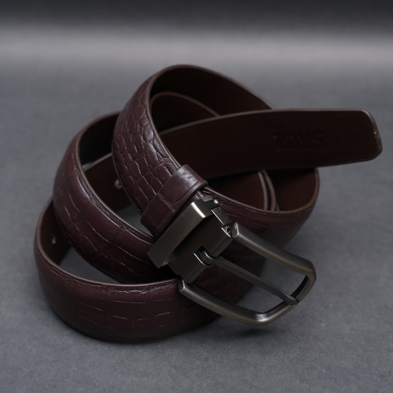 Zays Handcrafted Genuine Leather Belt for Men – Premium Quality, Adjustable, Stylish & Durable (BC102-L) - Image 18