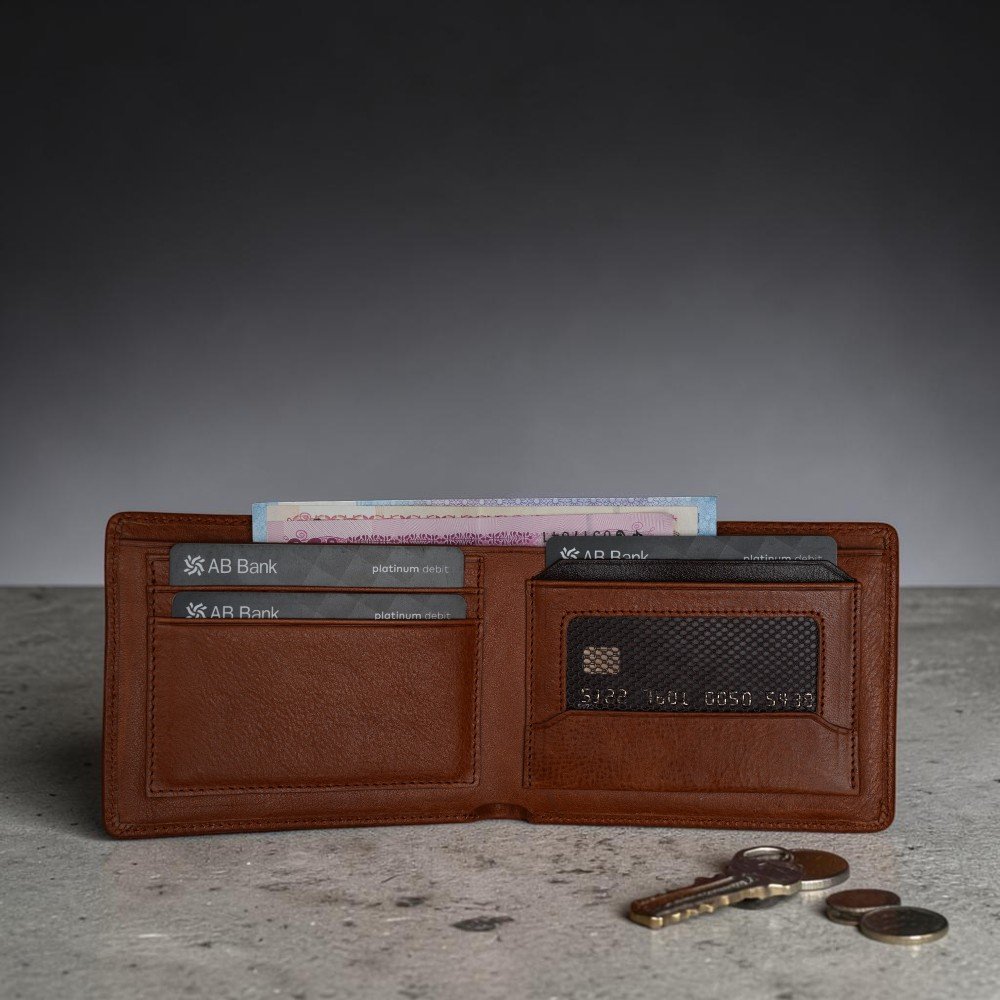 Zays Handcrafted Premium Leather Bifold Short Wallet (SW140-Brown)