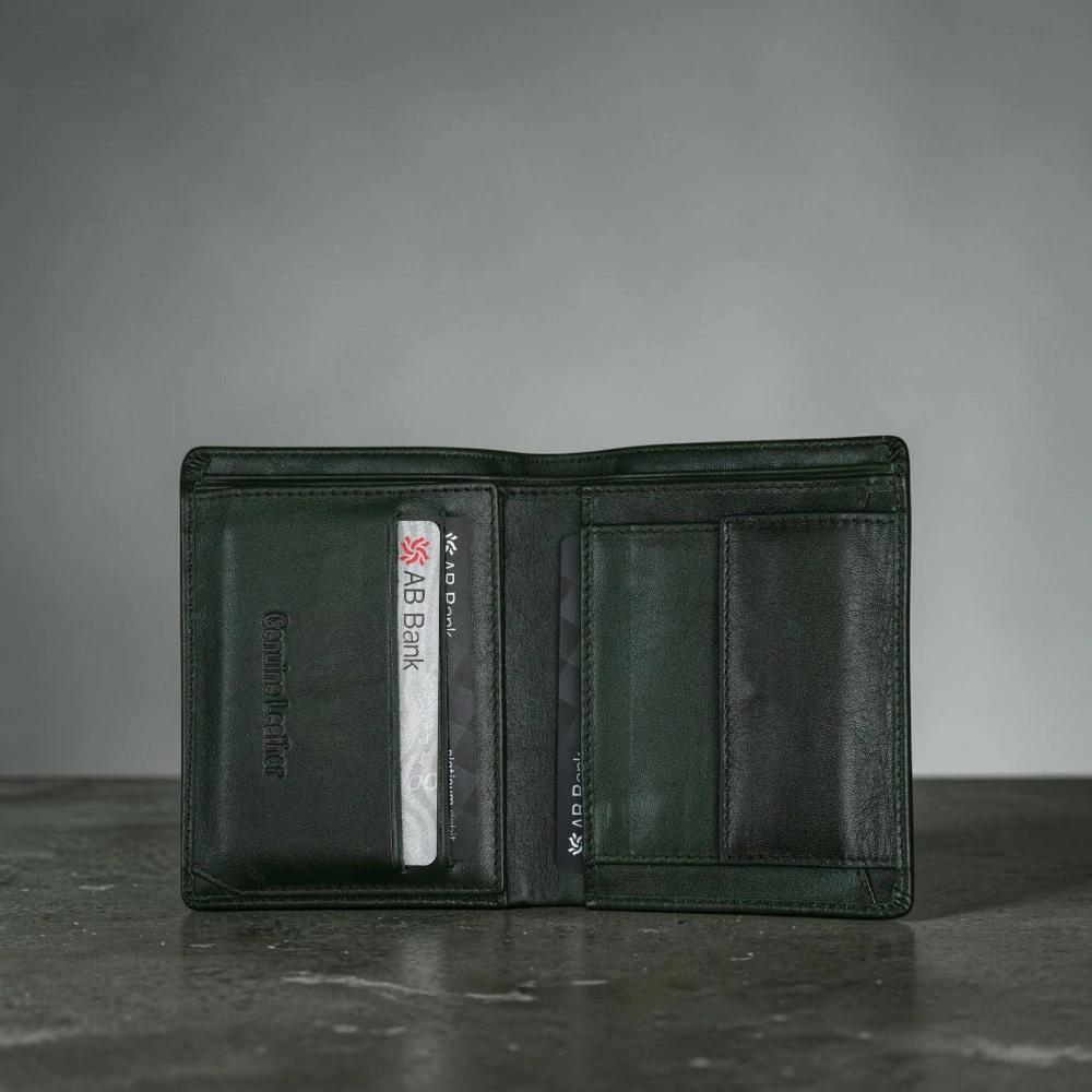 Zays Handcrafted Premium Leather Bifold Short Wallet - W107 - Image 18