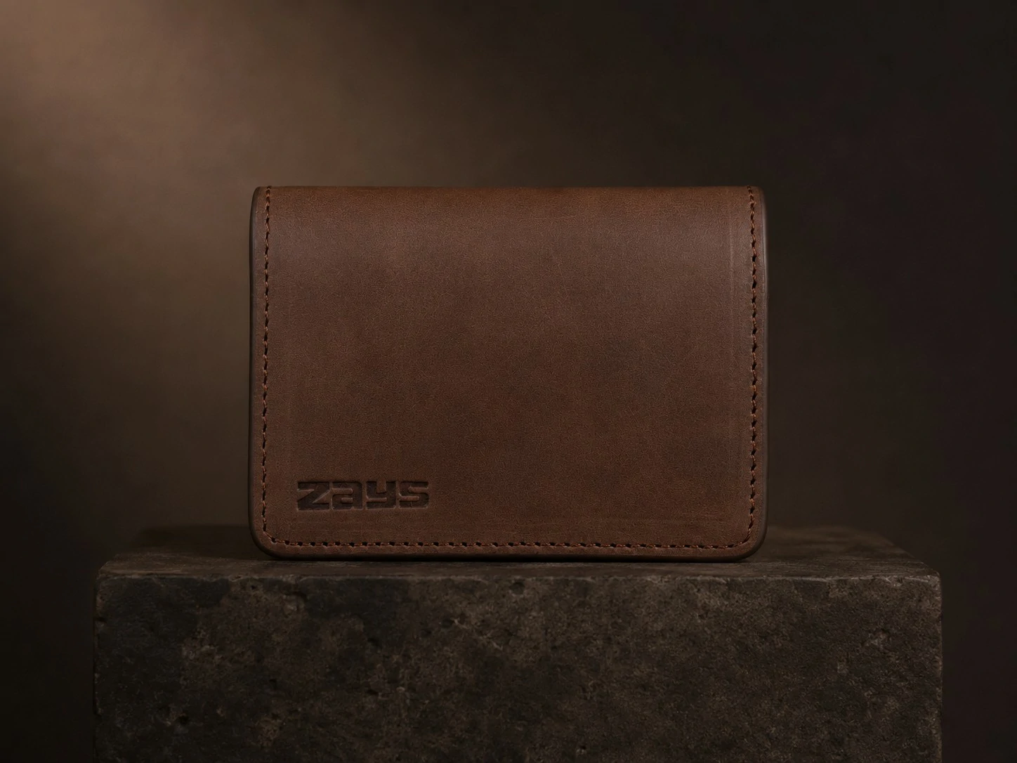 Zays Premium Eco-Friendly Leather Magnetic Card Holder Mini Wallet (CW128-Oil Pull Up)