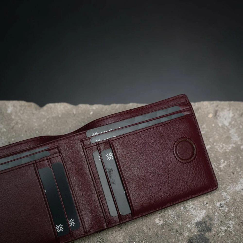 Zays Handcrafted Premium Leather Bifold Short Wallet – W124 - Image 34